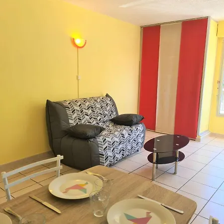 Appartamento Lumineux 2 Pièces, 4 Couchages, Proche Commodités, Cap D'agde - Fr-1-249-378 *